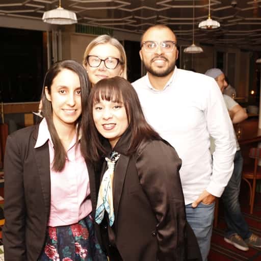 Rendu IA générative sur mesure lors d'une soirée parisienne