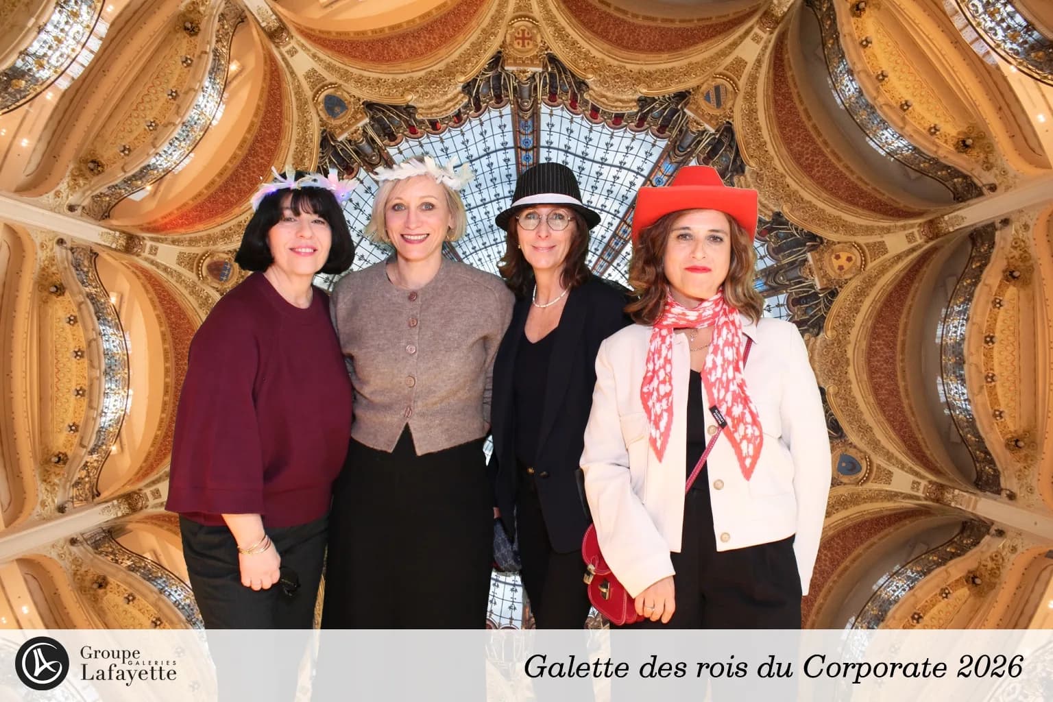 Photobooth fond vert Location photobooth Galeries Lafayette