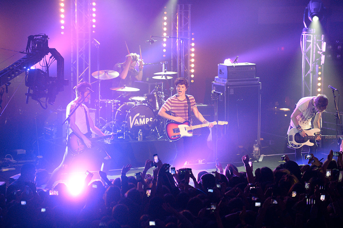 Illustration de The Vamps Concert Privé à Paris, 1559161919