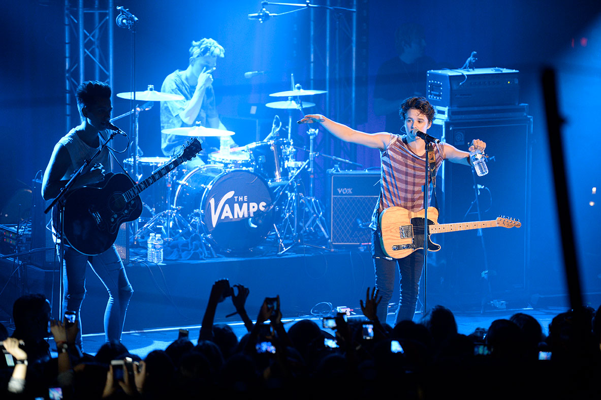 Illustration de The Vamps Concert Privé à Paris, 1803933937