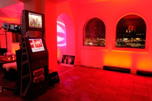 Borne photo interactive avec projection en live vidéoprojeteur - Chateau du Suquet Cannes 2011